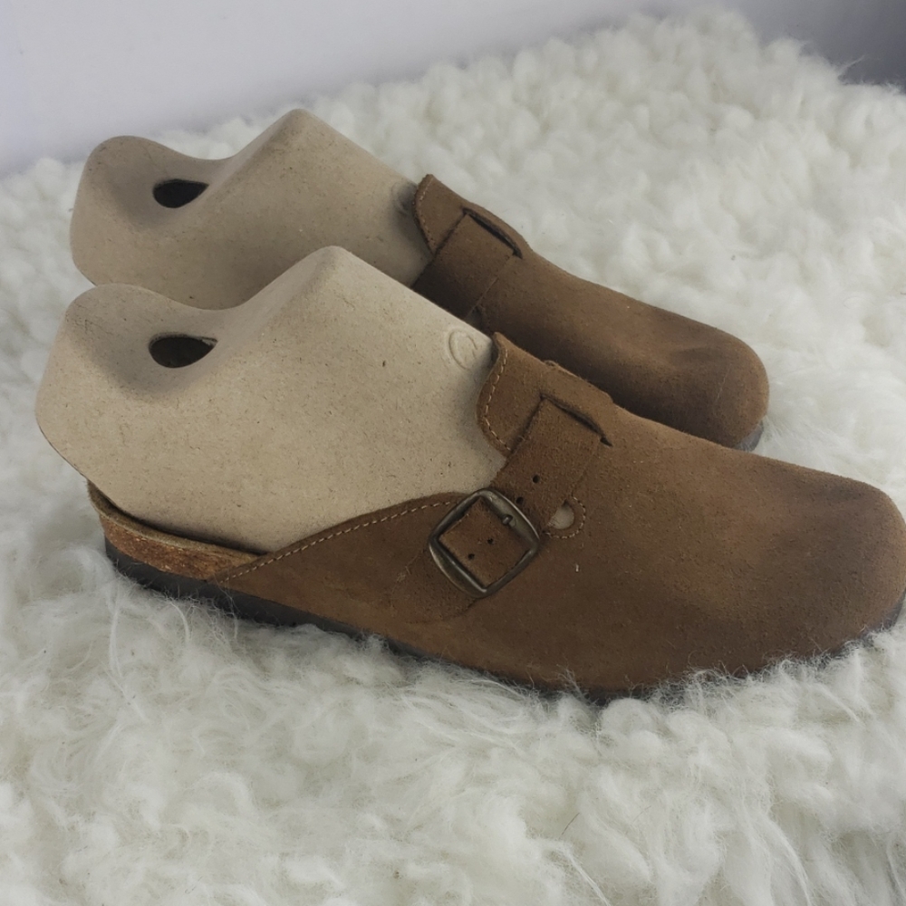 BASSWOOD LEATHER SANDALS